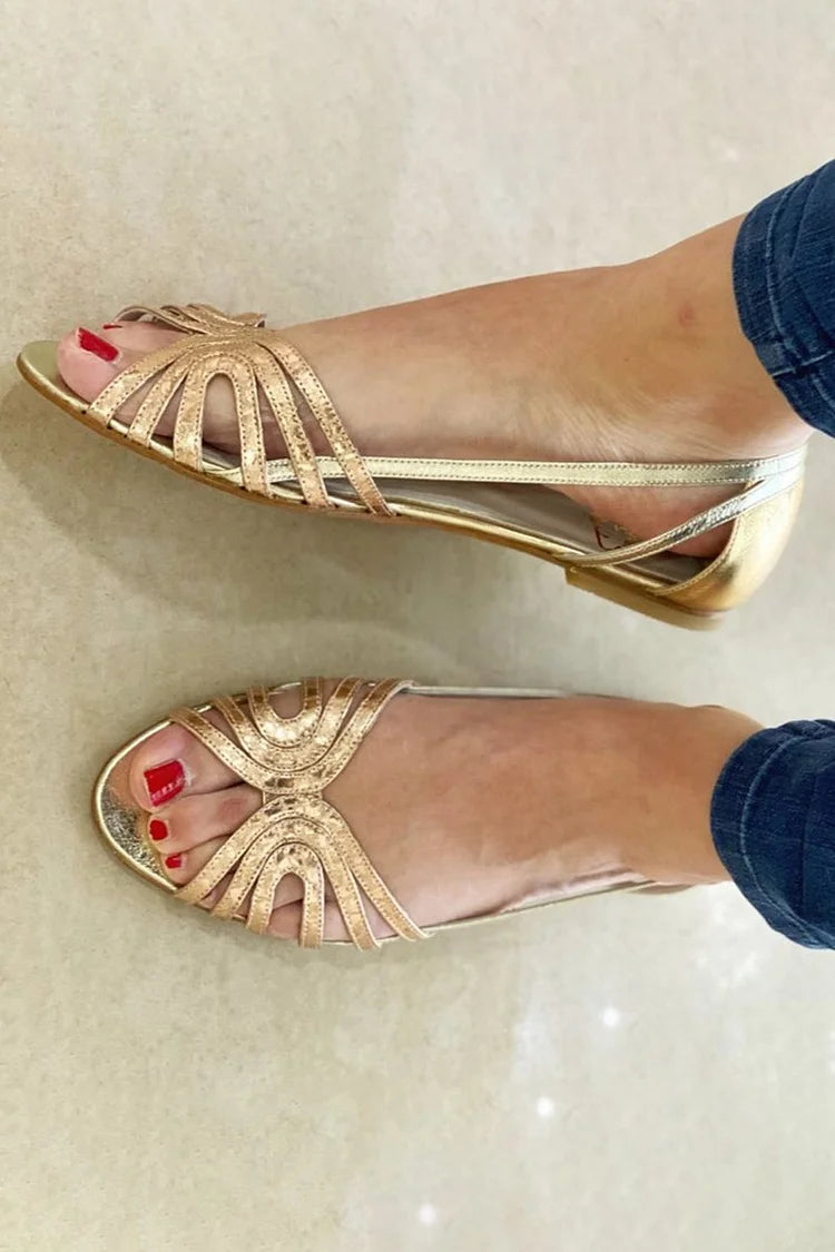 Sandalias Metalizadas con Recortes