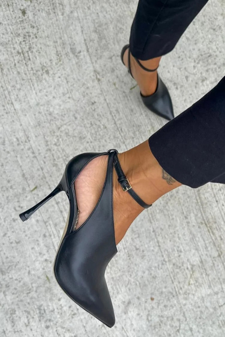 Stilettos Negros Correa al Tobillo