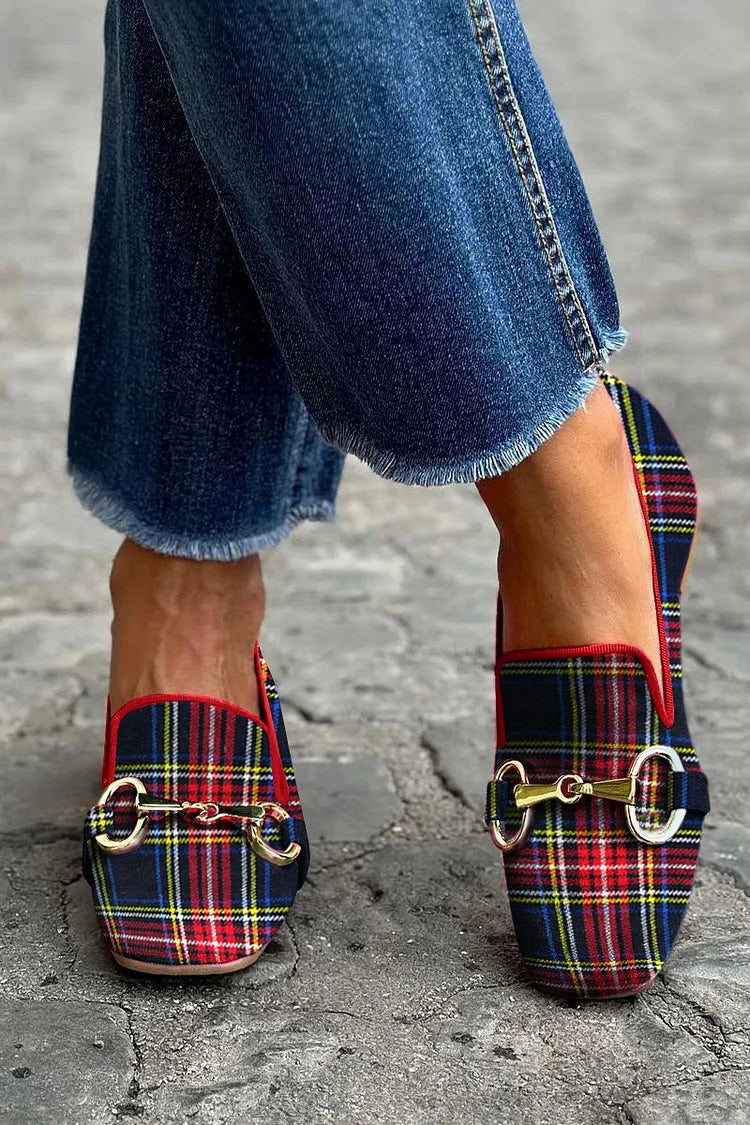 Mocasines Rojos Motivo de Cuadros
