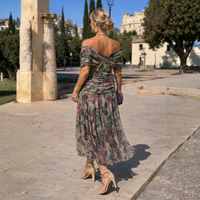 Vestido Largo con Hombros Descubiertos