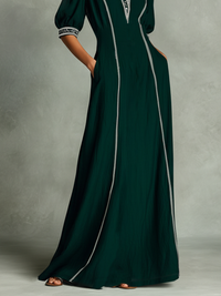 Vestido Maxi de Cuello Alto Victoria