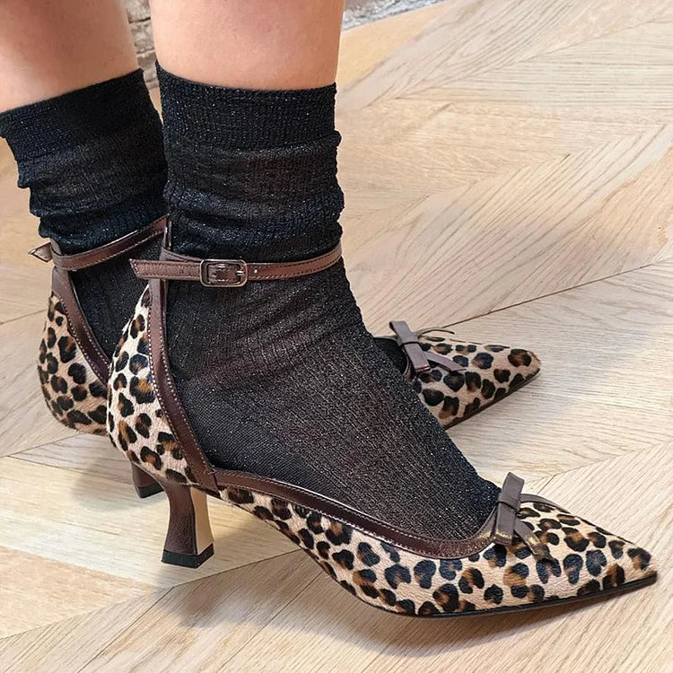 Tacones Bajos Beige Estampado Leopardo