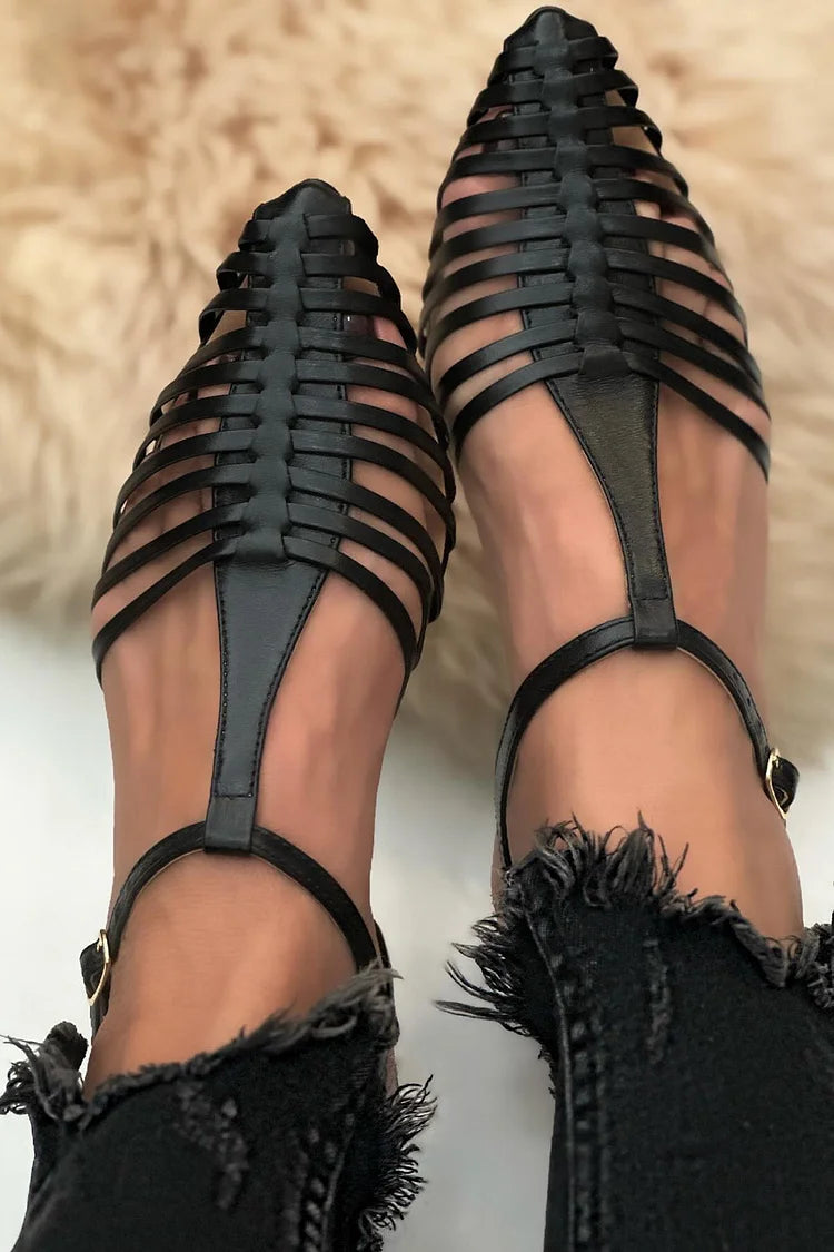 Sandalias Negras Correa en T