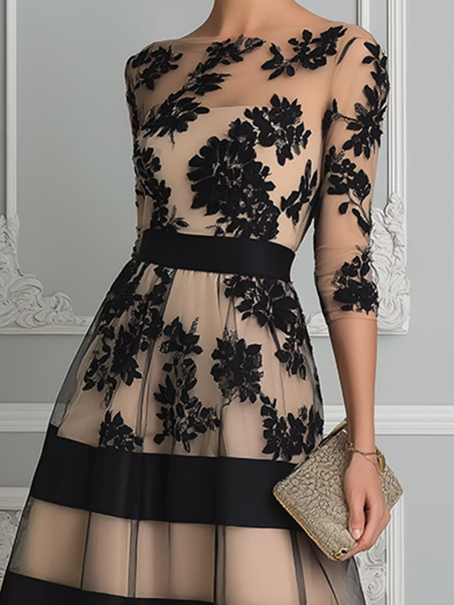 Vestido Midi de Encaje Negro