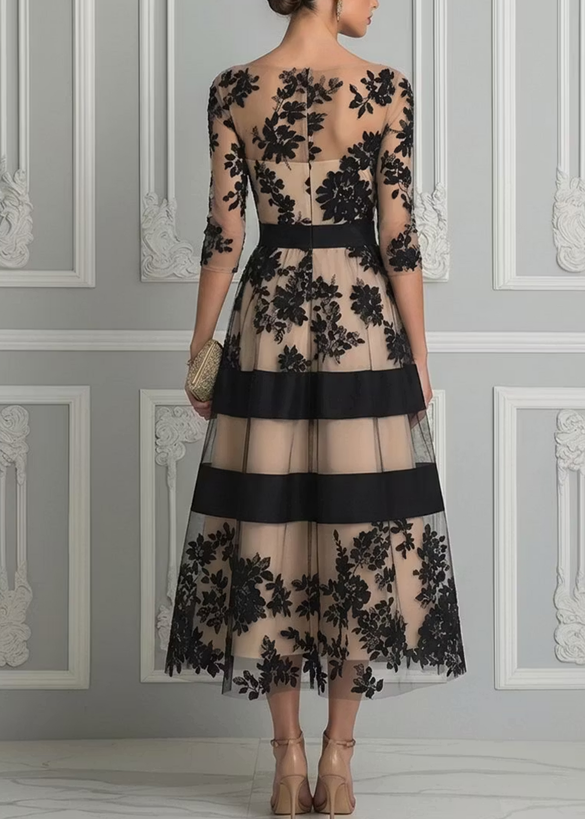 Vestido Midi de Encaje Negro
