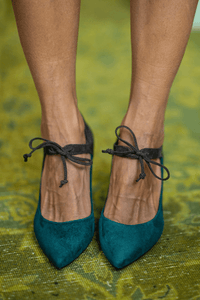 Stilettos Elegantes Morados con Cordones