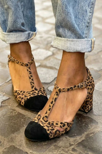 Tacones Anchos Fucsia Correa en T