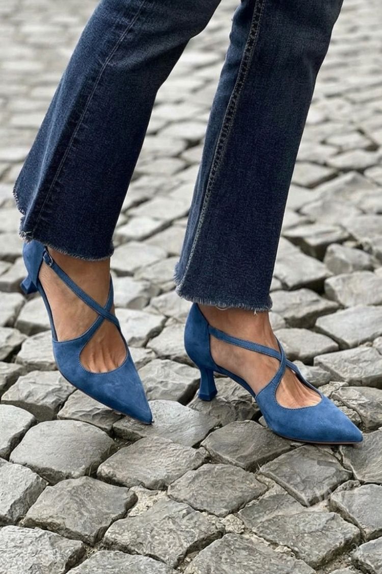 Tacones Bajos Caqui Correa Cruzada