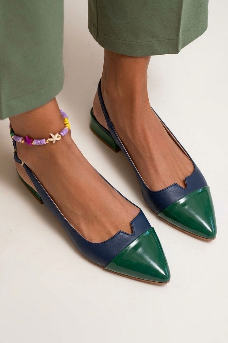 Bailarinas Bicolor Slingback con Hebilla