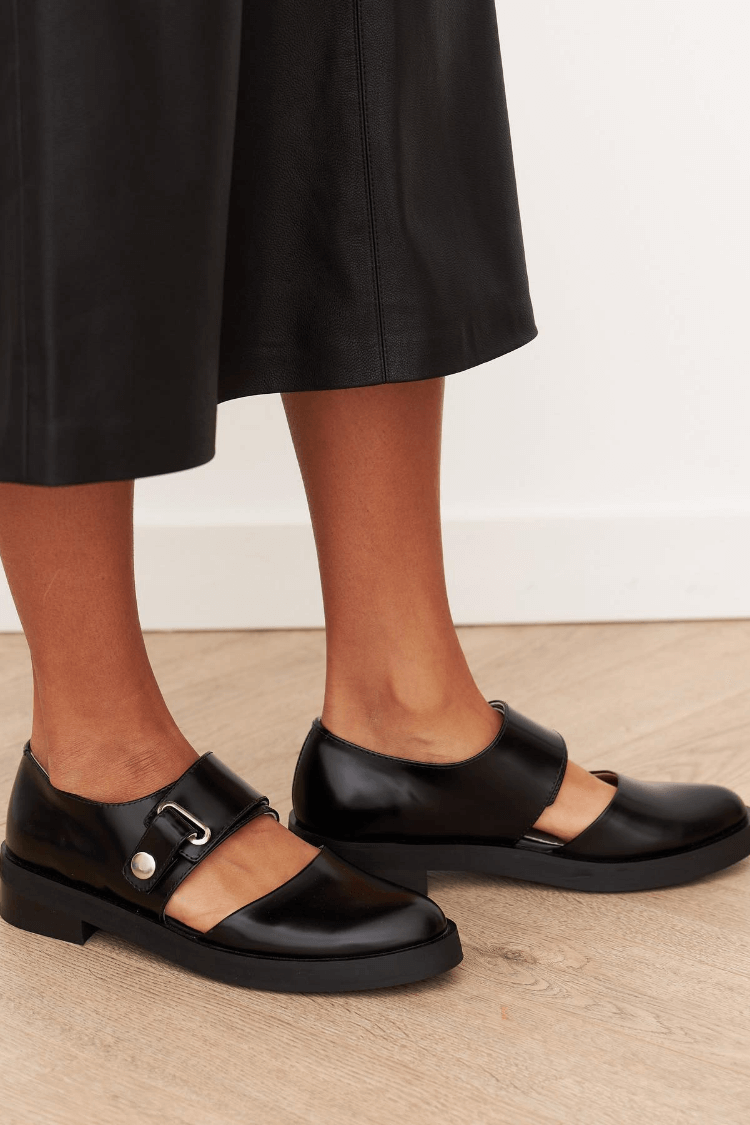 Zapatos Planos Slingback con Recortes