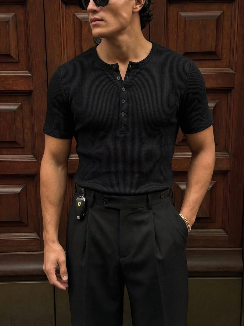 Camiseta con Botones Ajustada Negra