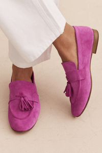 Mocasines Magenta de Ante con Borlas