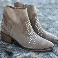 Botas Tacón Ancho Ante Tachuelas