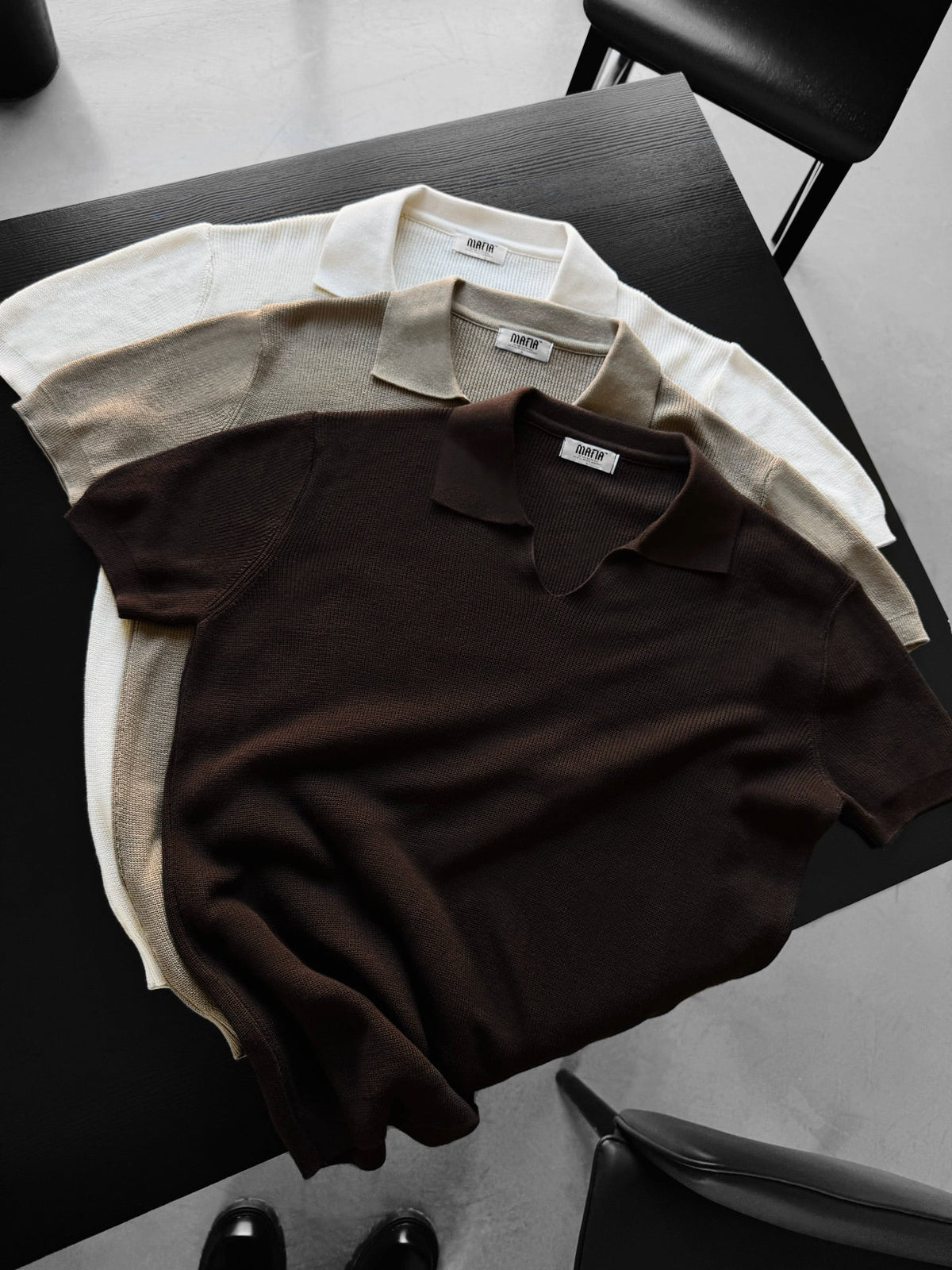 Camiseta Punto Fino Marrón Oscuro