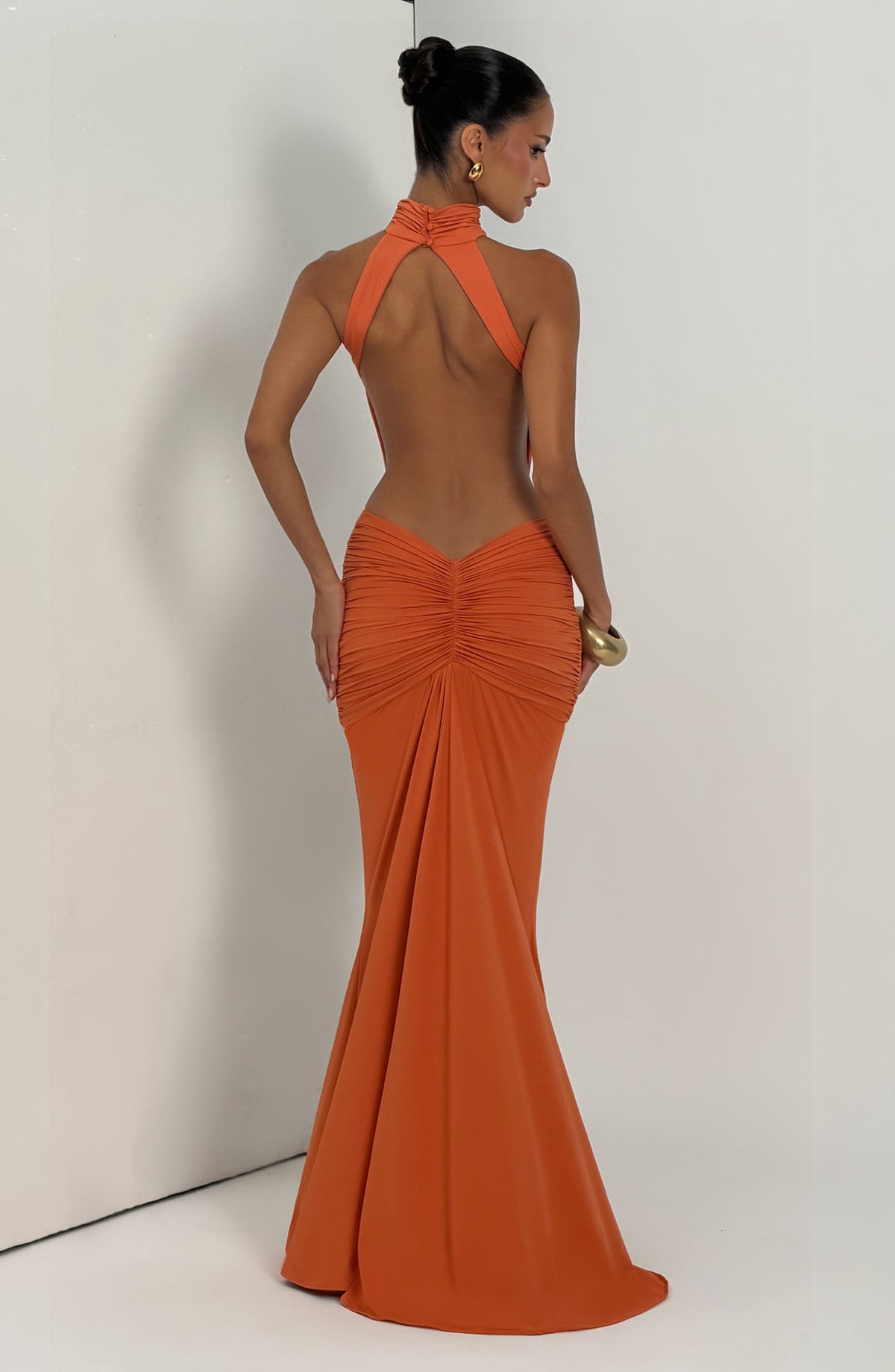 Vestido Maxi de Cuello Alto Silvia
