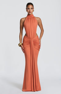 Vestido Maxi de Cuello Alto Nadia