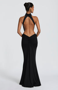 Vestido Maxi de Cuello Alto Silvia