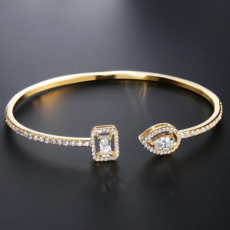 Pulsera Brazalete Rígido Geométrico