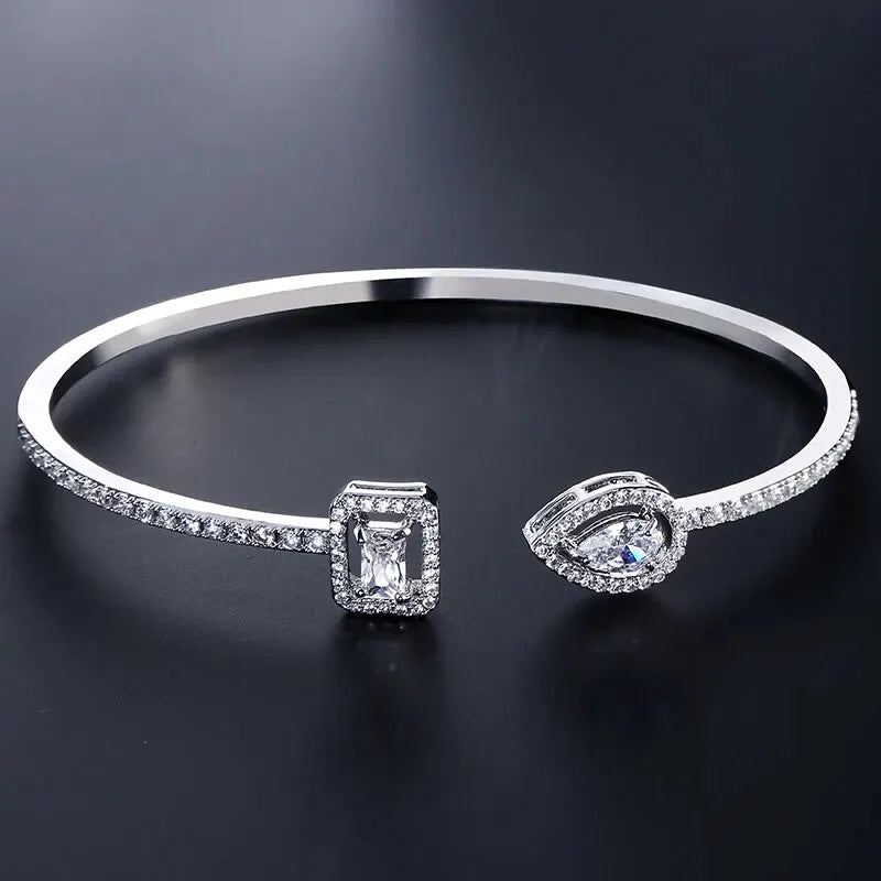 Pulsera Brazalete Rígido Geométrico