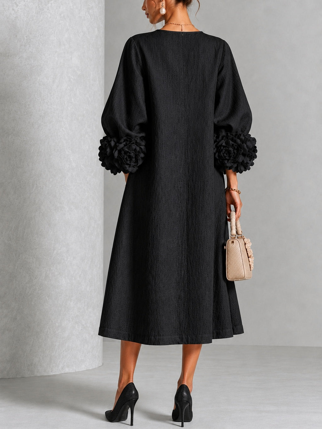 Vestido Midi Negro Floral