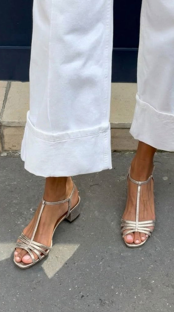 Sandalias Metalizadas Correa en T
