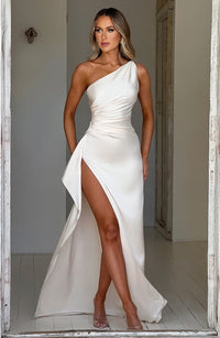 Vestido Maxi Asimétrico Camila