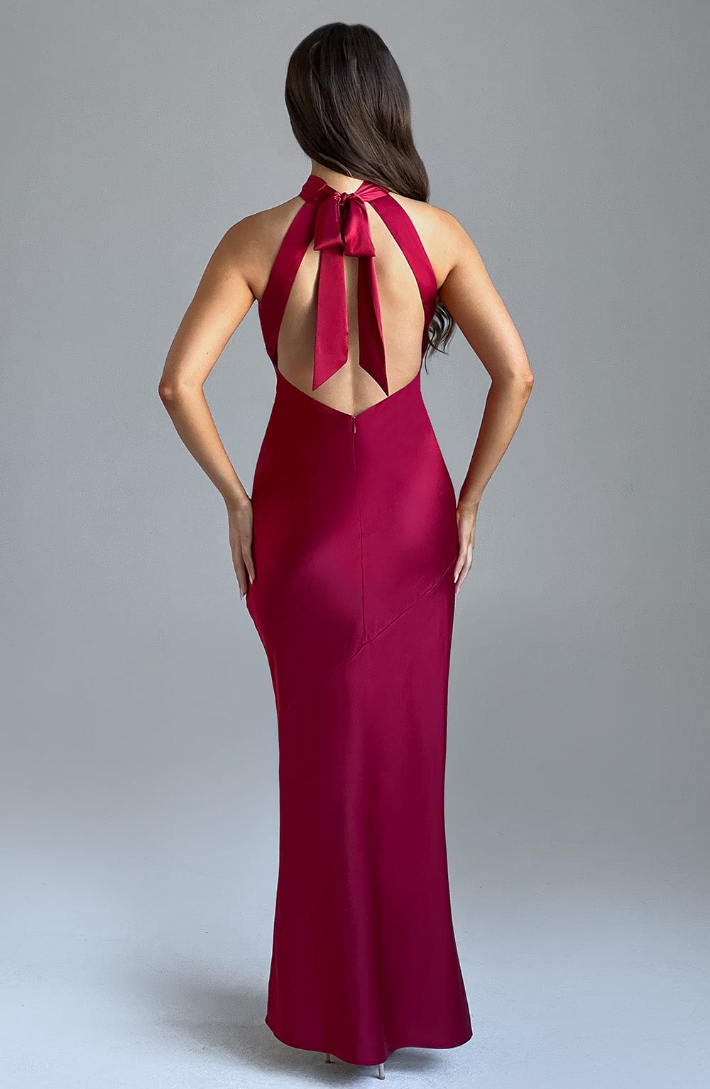 Vestido Maxi de Cuello Alto Naiara