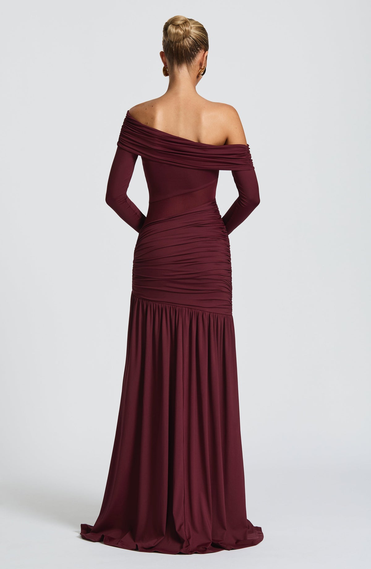Vestido Maxi Asimétrico Leonor Helena
