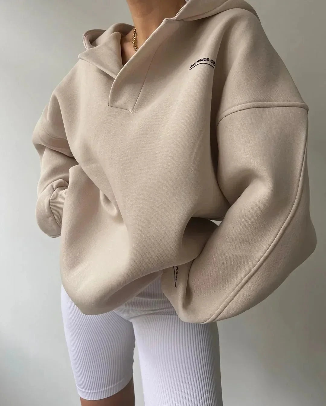 Sudadera Deportiva Oversize con Capucha Escote V