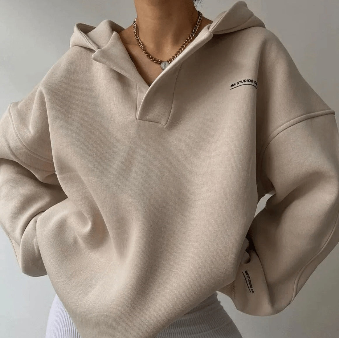 Sudadera Deportiva Oversize con Capucha Escote V
