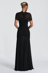 Vestido Maxi de Cuello Alto Andrea
