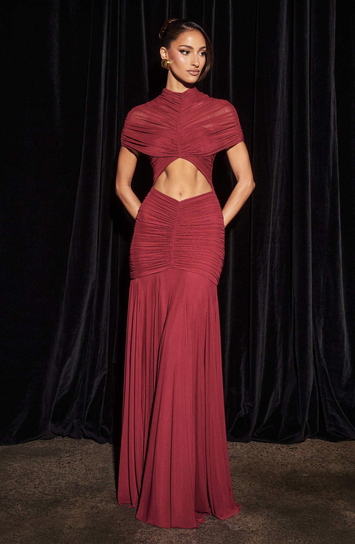 Vestido Maxi de Cuello Alto Andrea