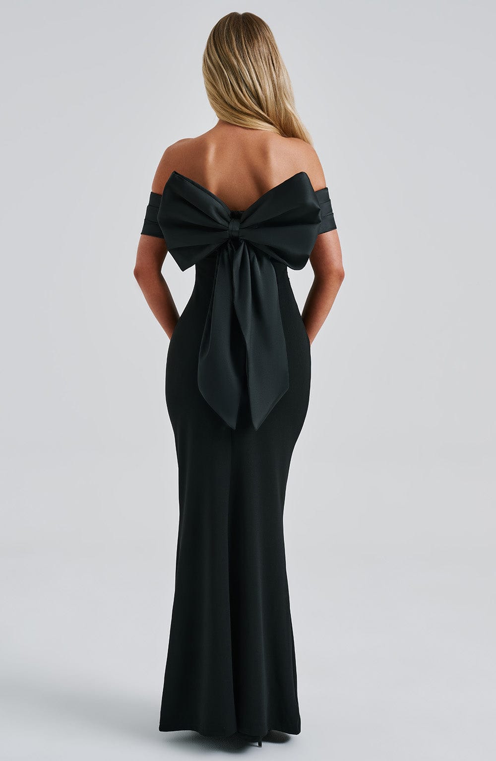 Vestido Maxi con Lazo Elena