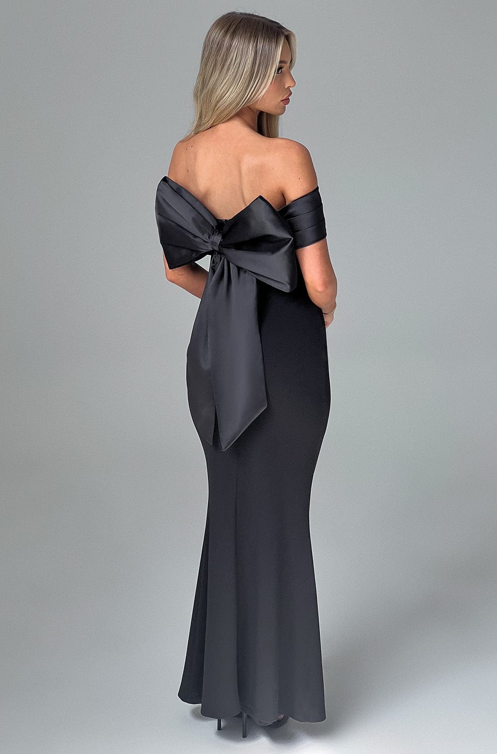 Vestido Maxi con Lazo Elena