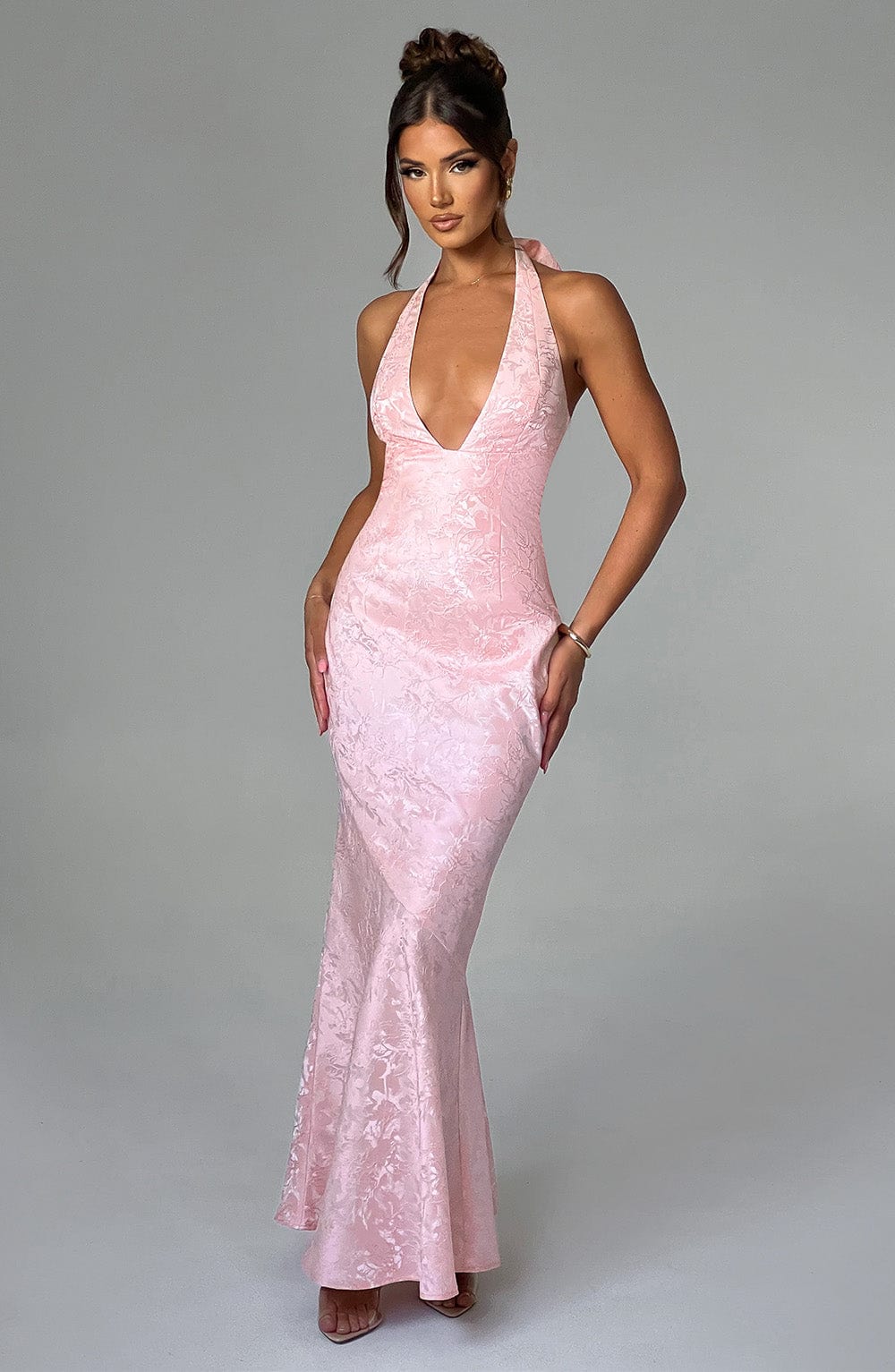 Vestido Maxi Halter Cayetana Violeta