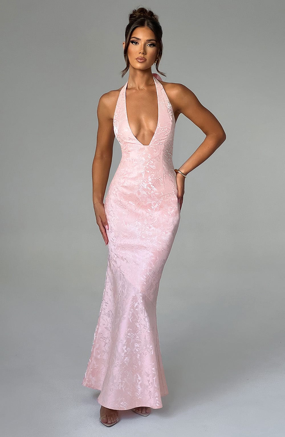 Vestido Maxi Halter Cayetana Violeta