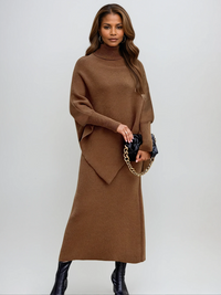 Conjunto de Punto Cuello Alto con Poncho y Falda Midi