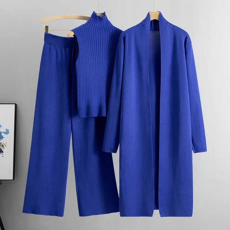 Conjunto de Punto Tres Piezas Cárdigan Largo y Pantalón Ancho