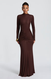 Vestido Maxi de Cuello Alto Ximena