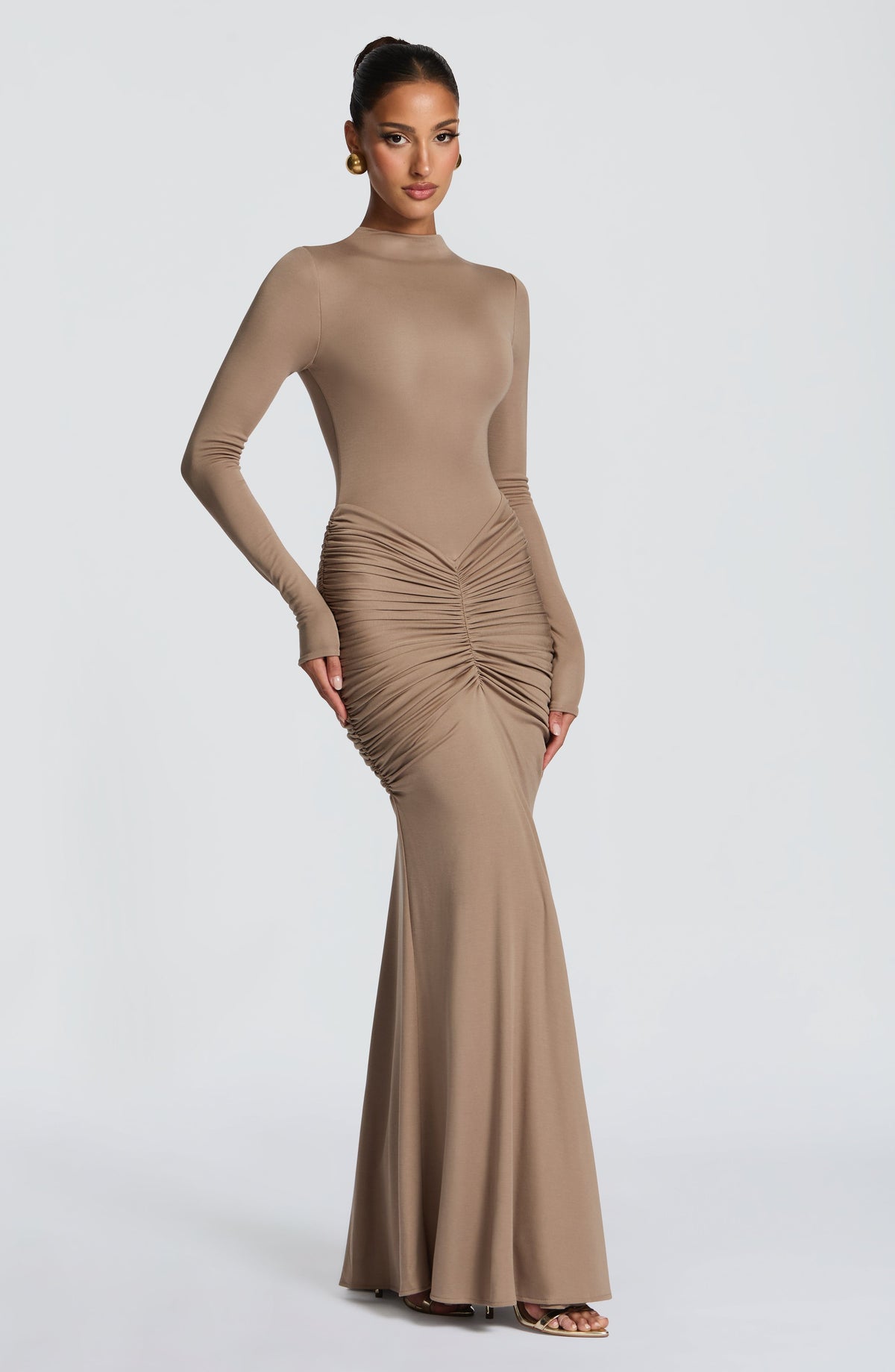 Vestido Maxi de Cuello Alto Ximena