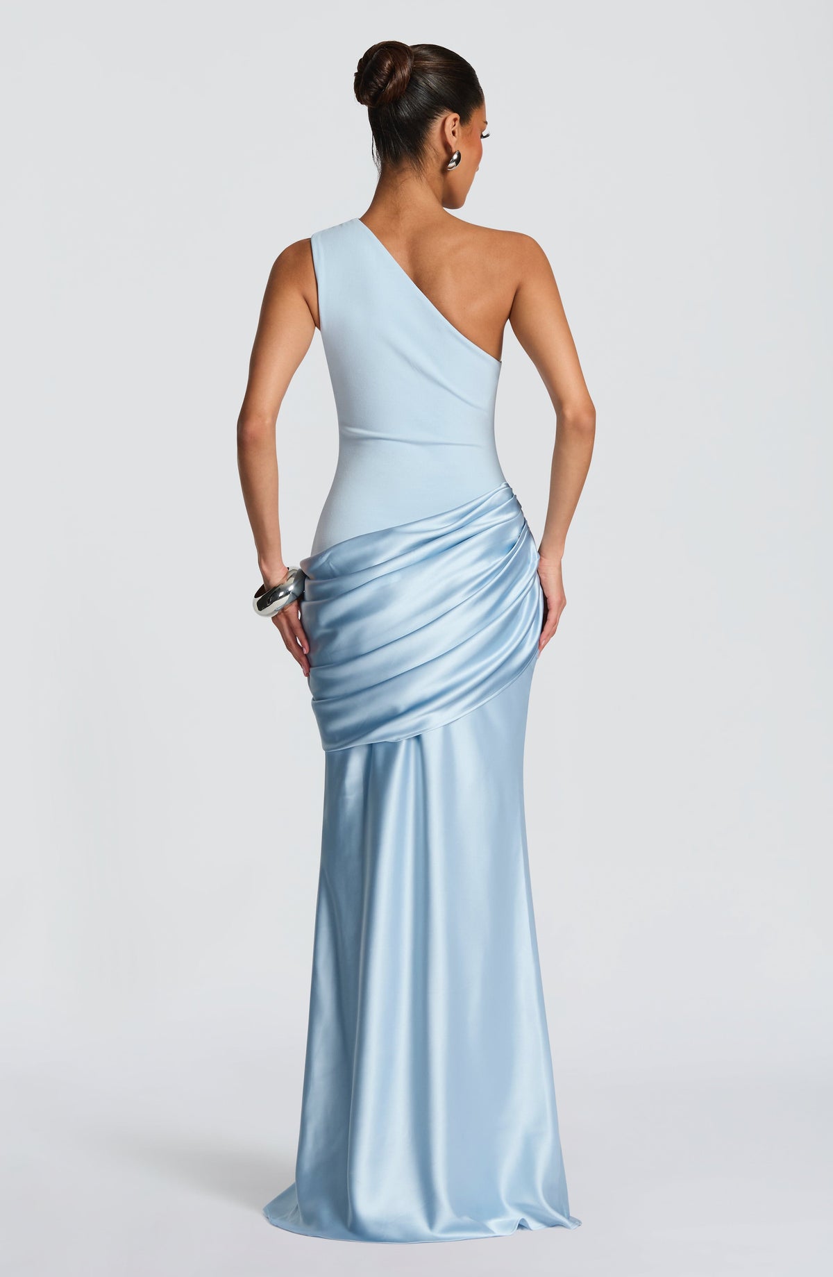 Vestido Maxi Asimétrico Ivana