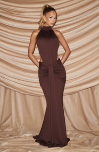 Vestido Maxi de Cuello Alto Silvia
