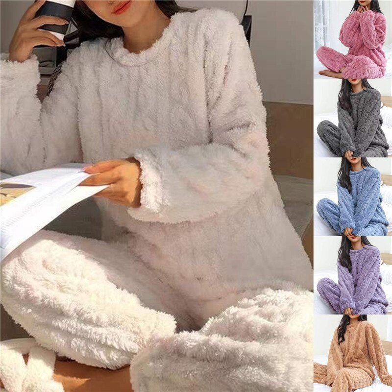 Conjunto de Forro Polar Pijama Cuello Redondo