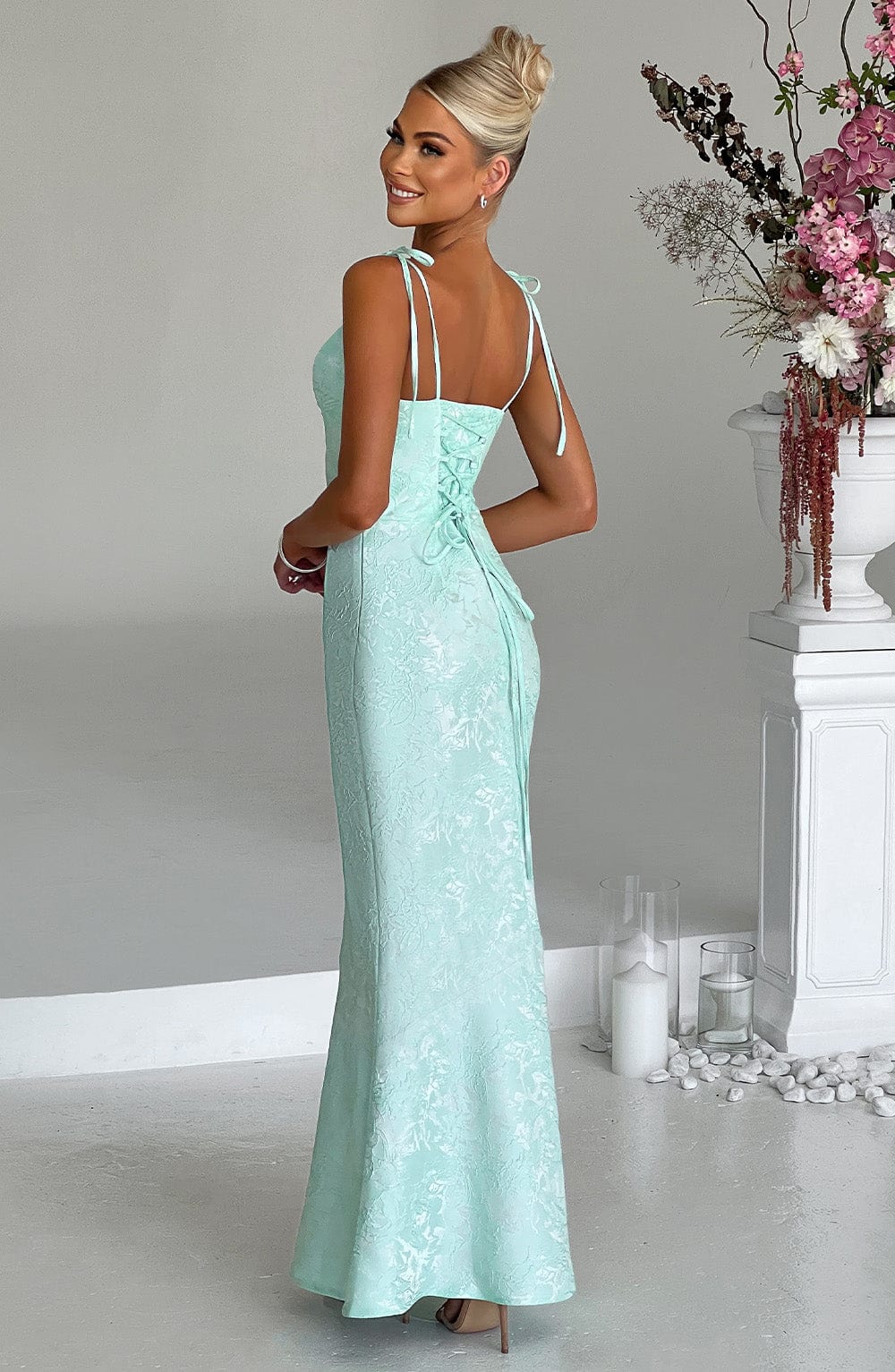 Vestido Maxi de Escote Drapeado Silvia