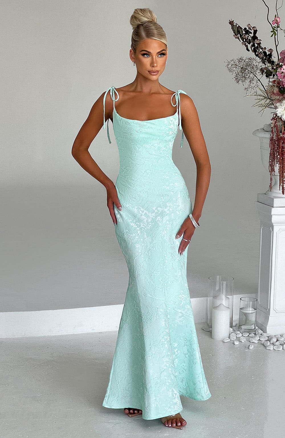 Vestido Maxi de Escote Drapeado Silvia